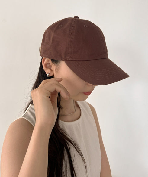 【newhattan】ニューハッタン 無地 ストーン ウォッシュド ツイル ローキャップ 帽子/STONE WASHED TWILL CAP | 4192001 | ダークブラウン
