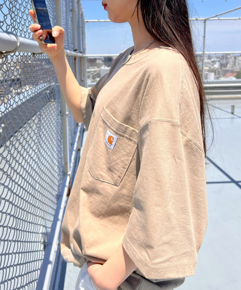 Carhartt(カーハート) /USA規格 ヘビーウェイト ルーズフィット ポケT ビッグサイズ オーバーサイズ ユニセックス ポケット付き コットン 半袖 Tシャツ 5部袖 1/2スリーブ | L2202001 | ベージュ