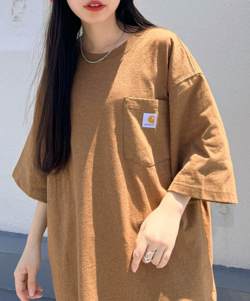 Carhartt(カーハート) /USA規格 ヘビーウェイト ルーズフィット ポケT ビッグサイズ オーバーサイズ ユニセックス ポケット付き コットン 半袖 Tシャツ 5部袖 1/2スリーブ | L2202001 | ブラウン