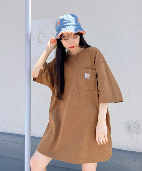 Carhartt(カーハート) /USA規格 ヘビーウェイト ルーズフィット ポケT ビッグサイズ オーバーサイズ ユニセックス ポケット付き コットン 半袖 Tシャツ 5部袖 1/2スリーブ | L2202001 | ブラウン