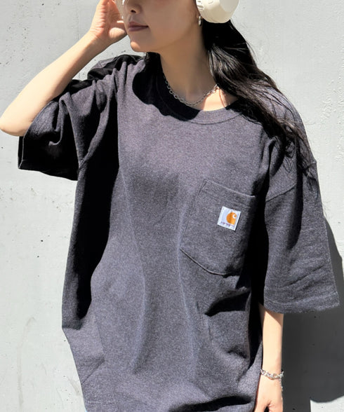 Carhartt(カーハート) /USA規格 ヘビーウェイト ルーズフィット ポケT ビッグサイズ オーバーサイズ ユニセックス ポケット付き コットン 半袖 Tシャツ 5部袖 1/2スリーブ | L2202001 | チャコールグレー