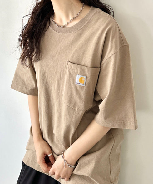 Carhartt(カーハート) /USA規格 ヘビーウェイト ルーズフィット ポケT ビッグサイズ オーバーサイズ ユニセックス ポケット付き コットン 半袖 Tシャツ 5部袖 1/2スリーブ | L2202001 | ベージュ
