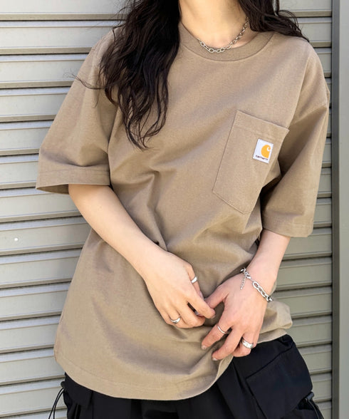 Carhartt(カーハート) /USA規格 ヘビーウェイト ルーズフィット ポケT ビッグサイズ オーバーサイズ ユニセックス ポケット付き コットン 半袖 Tシャツ 5部袖 1/2スリーブ | L2202001 | ベージュ