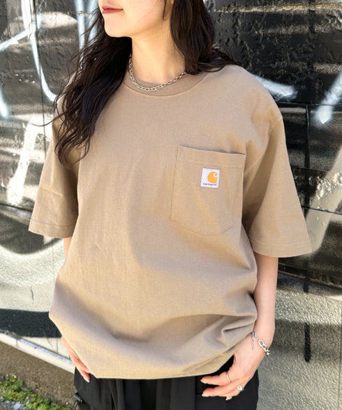 Carhartt(カーハート) /USA規格 ヘビーウェイト ルーズフィット ポケT ビッグサイズ オーバーサイズ ユニセックス ポケット付き コットン 半袖 Tシャツ 5部袖 1/2スリーブ | L2202001 | ベージュ