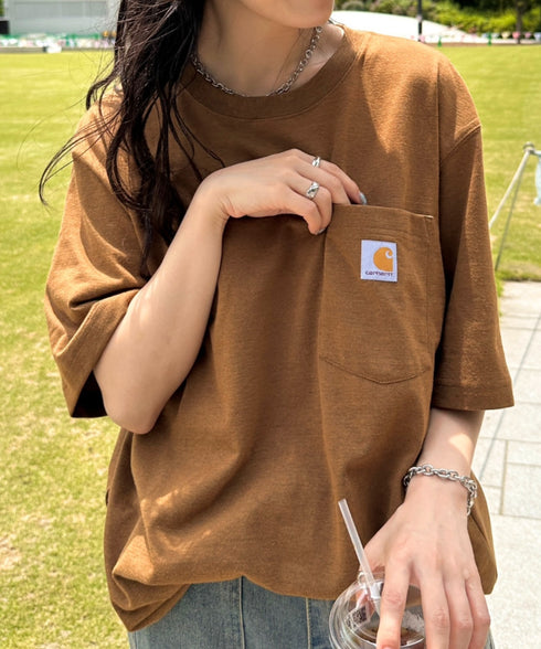 Carhartt(カーハート) /USA規格 ヘビーウェイト ルーズフィット ポケT ビッグサイズ オーバーサイズ ユニセックス ポケット付き コットン 半袖 Tシャツ 5部袖 1/2スリーブ | L2202001 | ブラウン