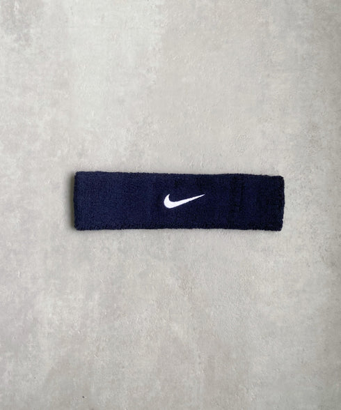 NIKE(ナイキ)/スウッシュ 刺繍 無地 ヘアバンド ヘッドバンド | IL4212003 | ネイビー