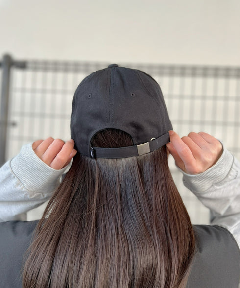 VARZAR(バザール)/Stud logo over fit ball cap/スタッズ ロゴ オーバーフィット ベースボール キャップ | IL5221041 | ブラック