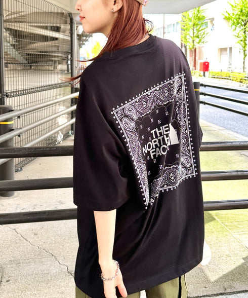 THE NORTH FACE(ザ・ノースフェイス)/ビッグロゴ プリント バンダナ 半袖 Tシャツ/M'S BANDANA S/S R/TEE | IM2251068 | ブラック