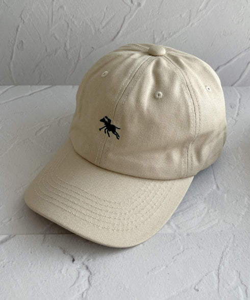 【POLO CHAMPS/ポロチャンプス】別注 ワンポイント 刺繍 　ユニセックス　ローキャップ | MD5231001 | グレイッシュベージュ