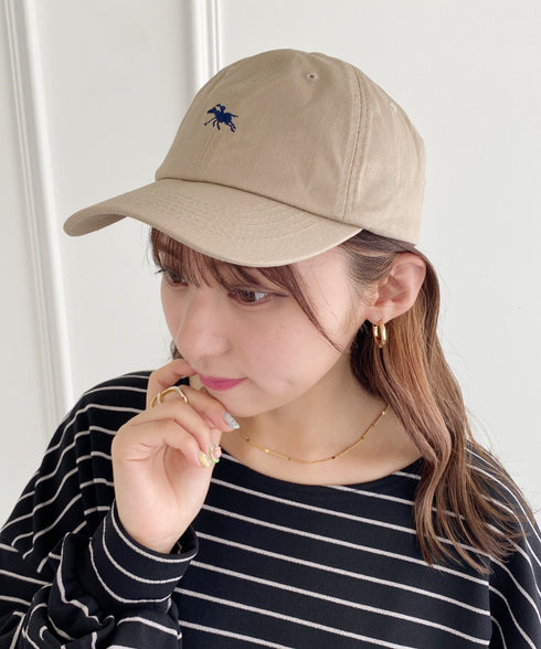【POLO CHAMPS/ポロチャンプス】別注 ワンポイント 刺繍 　ユニセックス　ローキャップ | MD5231001 | グレイッシュベージュ