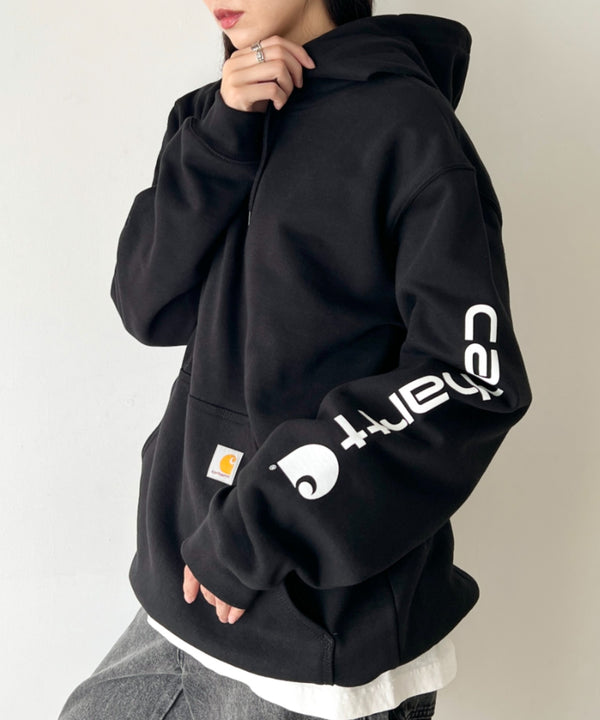 Carhartt(カーハート)/ ルーズフィット 袖ロゴ パーカー スウェット フーディー ミッドウエイト オーバーサイズ / K288 / Loose Fit Midweight Logo Sleeve Graphic Sweatshirt | IL2224045 | ブラック