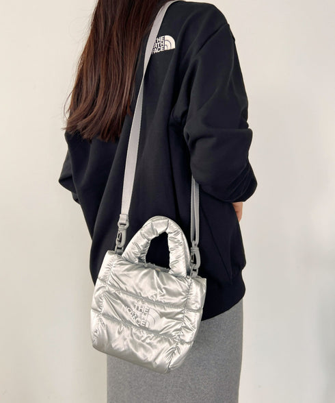 THE NORTH FACE(ザ・ノースフェイス)/2WAY メタリック ミニ ショルダーパデットバッグ/PLUMPY TOTE BAG | IM1233037 | シルバー