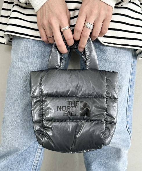 THE NORTH FACE(ザ・ノースフェイス)/2WAY メタリック ミニ ショルダーパデットバッグ/PLUMPY TOTE BAG | IM1233037 | グレー
