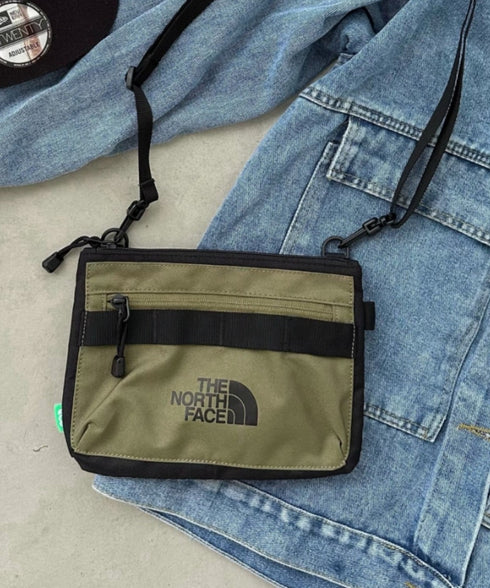 国内未発売 THE NORTH FACE(ザ・ノースフェイス)/2WAY CAMP CROSS BAG/キャンプクロスバッグ サコッシュ ショルダーバッグ | IM1233050 | オリーブ