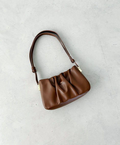 tack desigh leather shoulder bag／2WAYタックデザインPUショルダーバッグ | UN1233730 | ブラウン