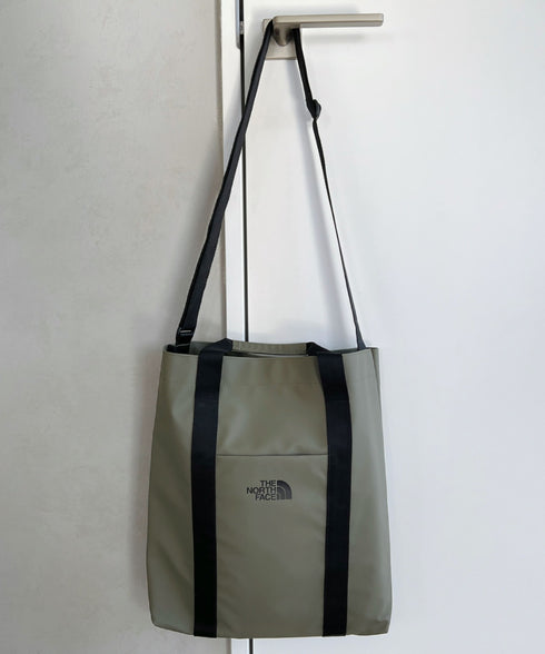 国内未発売 THE NORTH FACE(ザ・ノースフェイス)/A4対応 大容量 2WAY アーバン クロス ショルダーバッグ/URBAN CROSS BAG | IM1234018 | オリーブ