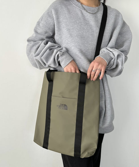 国内未発売 THE NORTH FACE(ザ・ノースフェイス)/A4対応 大容量 2WAY アーバン クロス ショルダーバッグ/URBAN CROSS BAG | IM1234018 | オリーブ