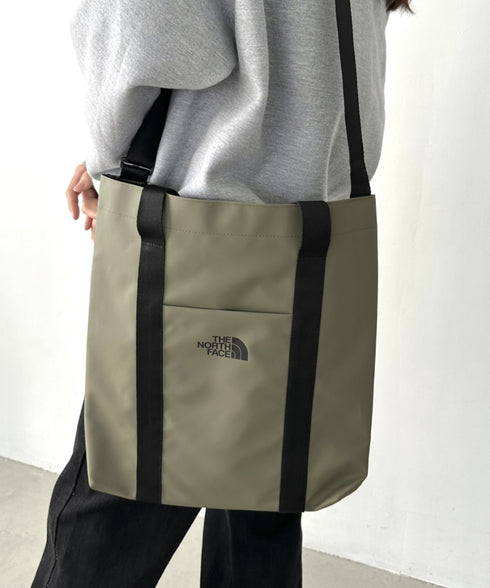 国内未発売 THE NORTH FACE(ザ・ノースフェイス)/A4対応 大容量 2WAY アーバン クロス ショルダーバッグ/URBAN CROSS BAG | IM1234018 | オリーブ