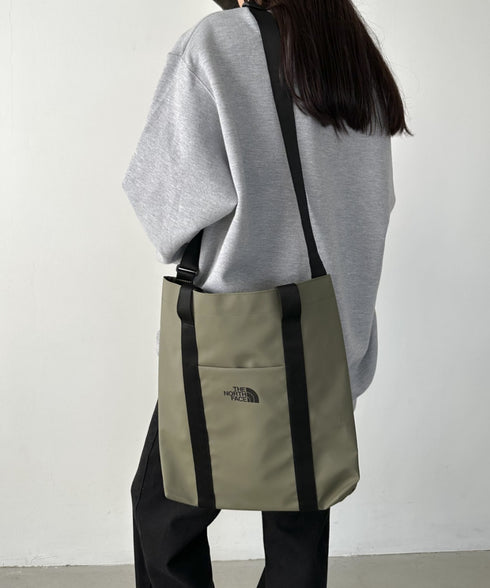 国内未発売 THE NORTH FACE(ザ・ノースフェイス)/A4対応 大容量 2WAY アーバン クロス ショルダーバッグ/URBAN CROSS BAG | IM1234018 | オリーブ
