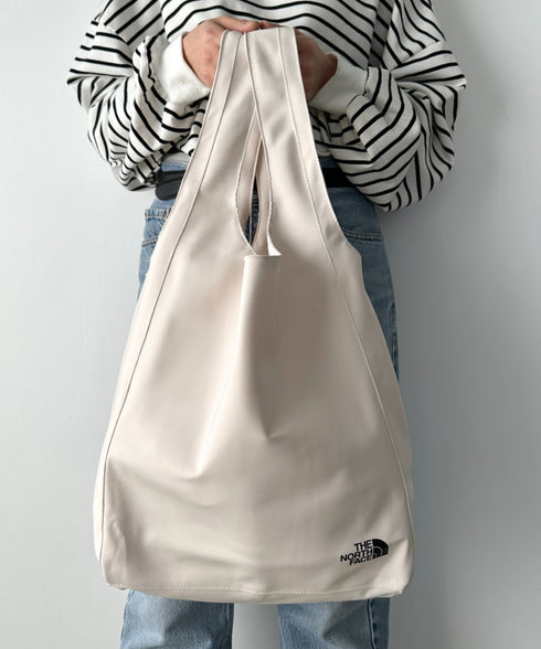 THE NORTH FACE(ザ・ノースフェイス)/軽量 エコバッグ ショッパーバッグ トライアングルバッグ/TNF SHOPPER BAG S | IM12410337 | クリーム