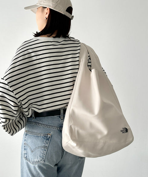 THE NORTH FACE(ザ・ノースフェイス)/軽量 エコバッグ ショッパーバッグ トライアングルバッグ/TNF SHOPPER BAG S | IM12410337 | クリーム