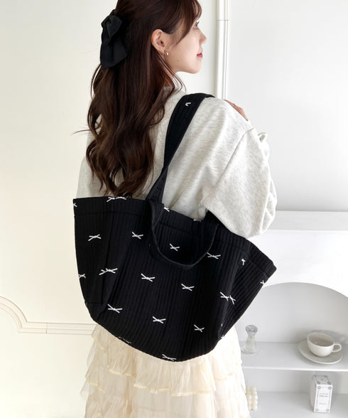 リボン刺繍イブルビッグトートバッグ | LO12410359 | ブラック