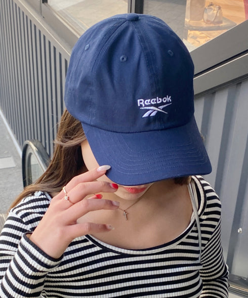 【Reebok/リーボック】別注 ワンポイント 刺繍 ローキャップ | MD5241001 | ネイビー