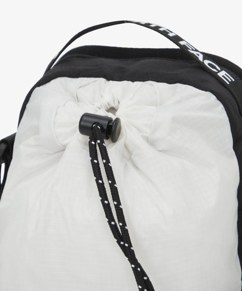 THE NORTH FACE(ザ・ノースフェイス)/巾着ポーチストリングショルダーバッグ スマホショルダー/BREEZE CROSS BAG | IM1243026 | ホワイト