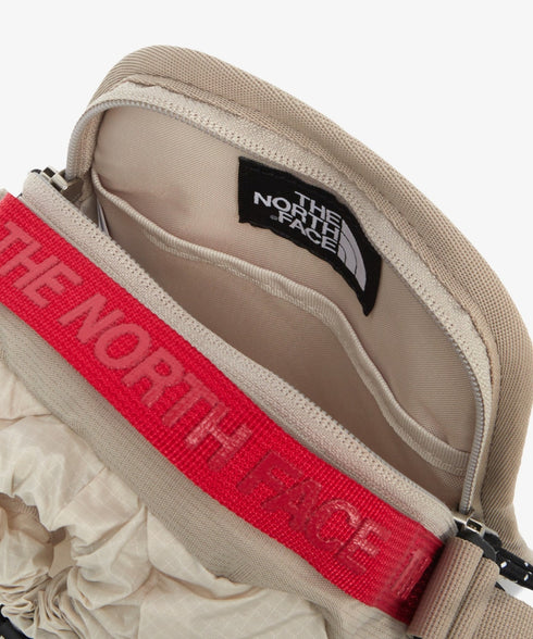 THE NORTH FACE(ザ・ノースフェイス)/巾着ポーチストリングショルダーバッグ スマホショルダー/BREEZE CROSS BAG | IM1243026 | サンドベージュ