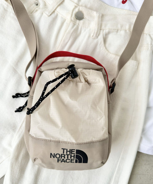 THE NORTH FACE(ザ・ノースフェイス)/巾着ポーチストリングショルダーバッグ スマホショルダー/BREEZE CROSS BAG | IM1243026 | サンドベージュ