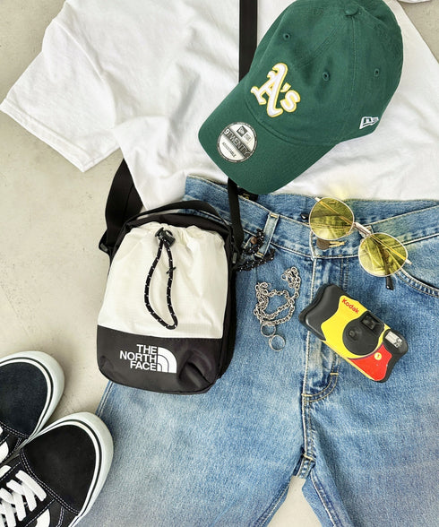 THE NORTH FACE(ザ・ノースフェイス)/巾着ポーチストリングショルダーバッグ スマホショルダー/BREEZE CROSS BAG | IM1243026 | ホワイト