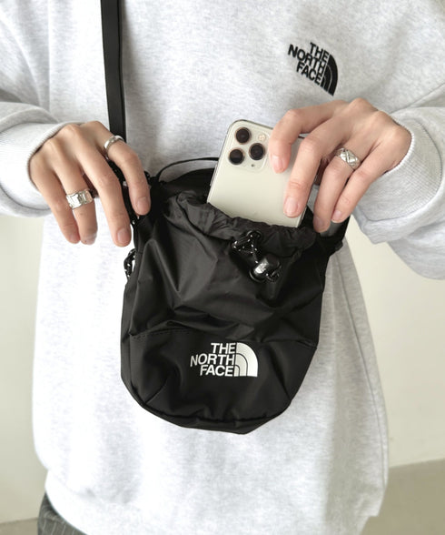 THE NORTH FACE(ザ・ノースフェイス)/巾着ポーチストリングショルダーバッグ スマホショルダー/BREEZE CROSS BAG | IM1243026 | ブラック