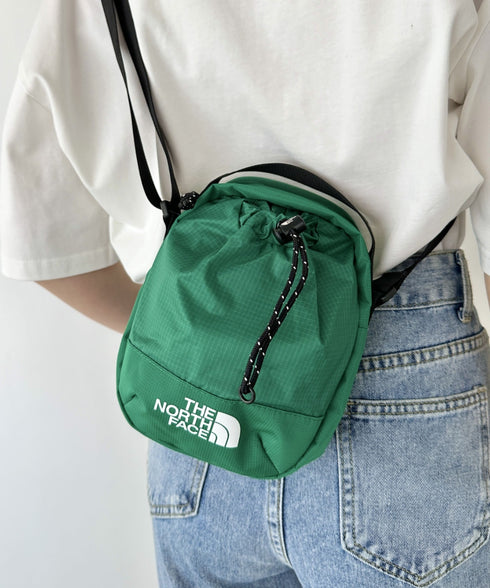 THE NORTH FACE(ザ・ノースフェイス)/巾着ポーチストリングショルダーバッグ スマホショルダー/BREEZE CROSS BAG | IM1243026 | グリーン