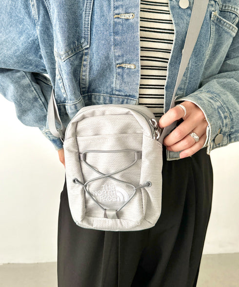 国内未発売 THE NORTH FACE(ザ・ノースフェイス)/長さ調節可能 ワンポイント ロゴ刺繍 ショルダーバッグ クロスバッグ ミニバッグ/JESTER CROSSBODY | IM1243029 | ホワイト