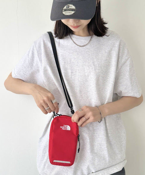 国内未発売 THE NORTH FACE(ザ・ノースフェイス)/4WAY カラビナ付 ミニマルチポーチ ショルダー スマホショルダー 財布 ポーチ サコッシュ トレッキングポーチ/MULTI TREKKING POUCH | IM1243030 | レッド
