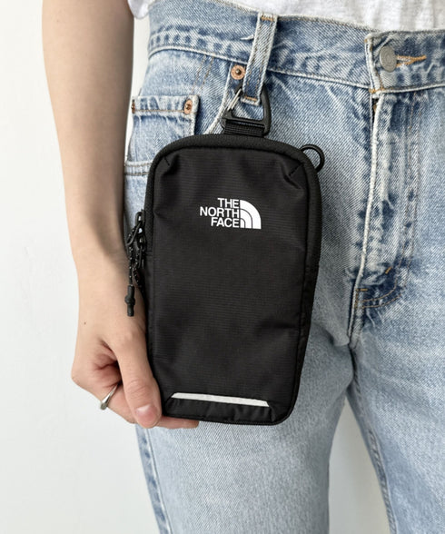 国内未発売 THE NORTH FACE(ザ・ノースフェイス)/4WAY カラビナ付 ミニマルチポーチ ショルダー スマホショルダー 財布 ポーチ サコッシュ トレッキングポーチ/MULTI TREKKING POUCH | IM1243030 | ブラック