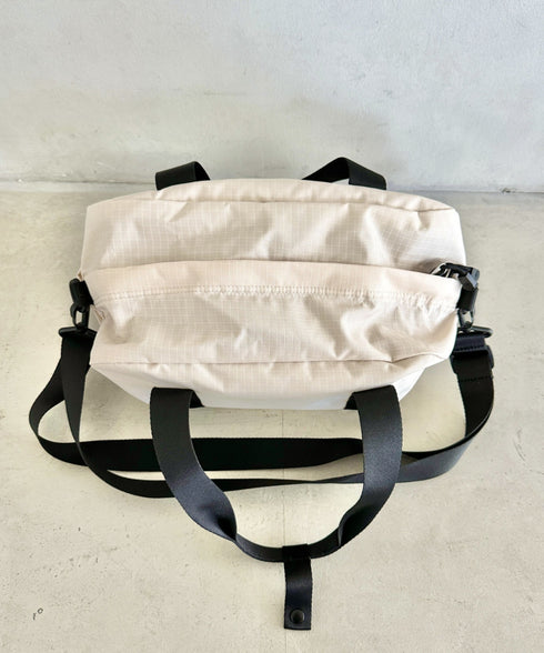 THE NORTH FACE(ザ・ノースフェイス)/大容量 2WAY ヘリテージ カーゴ ボストンバッグ/HERITAGE CARGO M | IM1243037 | サンドベージュ