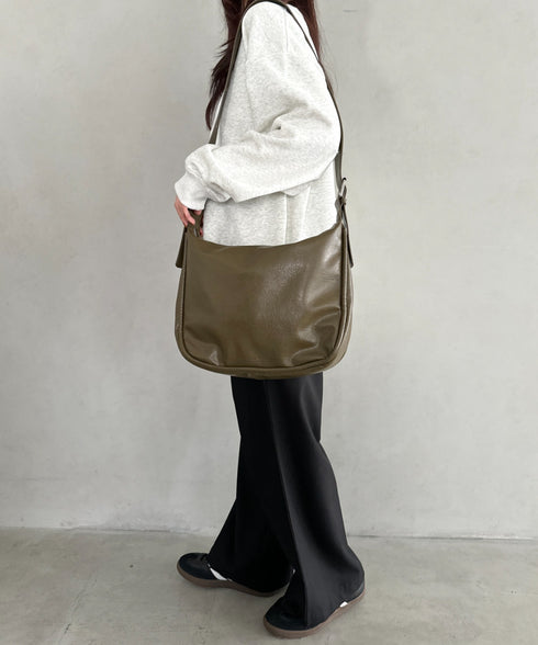 A4収納可 PUショルダーバッグ ユニセックス | MD1243022 | カーキ