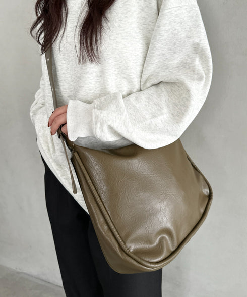 A4収納可 PUショルダーバッグ ユニセックス | MD1243022 | カーキ