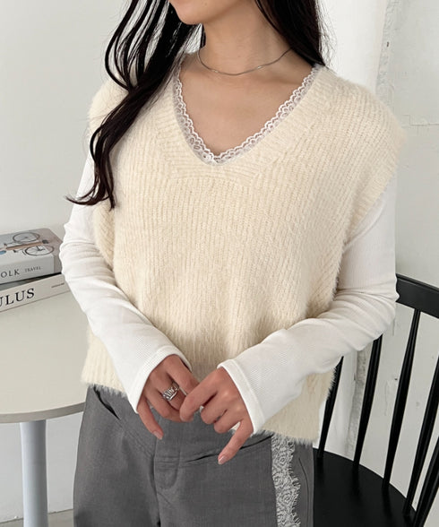 シャギーVネックニットベスト | CL2243114 | アイボリー