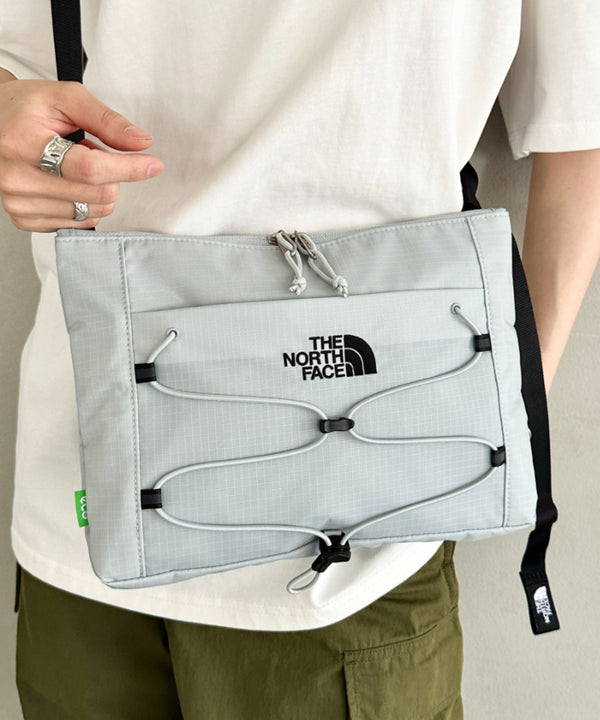 THE NORTH FACE(ザ・ノースフェイス)/ワンポイント ロゴ刺繍 ショルダーバッグ クロスバッグ/BOREALIS SLIM CROSS BAG | IM1244037 | ライトグレー