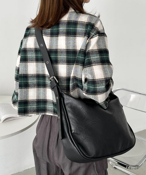 ベルトヴィンテージライクショルダーバッグ | CL1251022 | ブラック