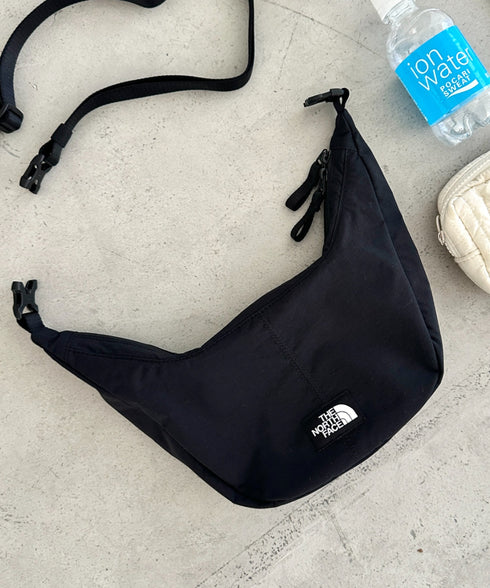 THE NORTH FACE(ザ・ノースフェイス)/2WAY 軽量 ワンショルダー ボディバッグ ハーフムーン/URBAN TOTE BAG MINI | IM1244062 | ブラック