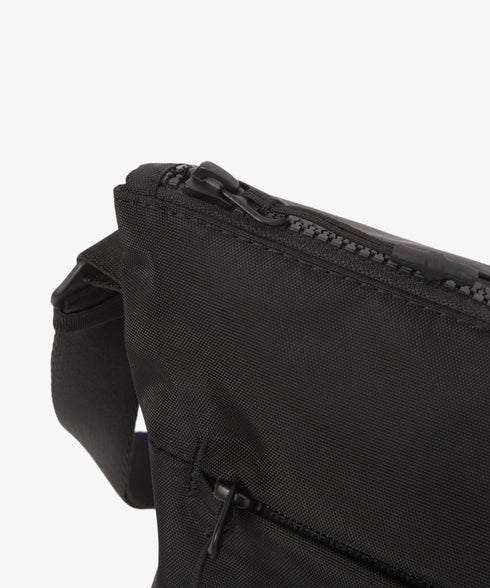国内未発売 THE NORTH FACE(ザ・ノースフェイス)/ロゴプリント ショルダーバッグ クロスバッグ/SP CROSS BAG M | IM1244064 | ブラック