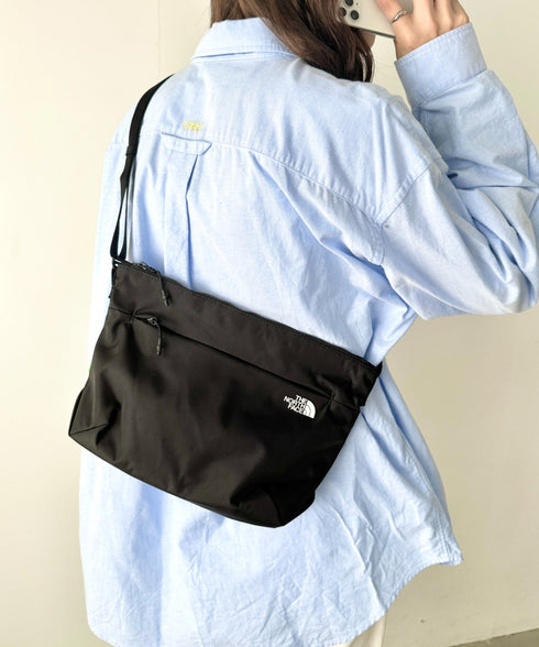 国内未発売 THE NORTH FACE(ザ・ノースフェイス)/ロゴプリント ショルダーバッグ クロスバッグ/SP CROSS BAG M | IM1244064 | ブラック