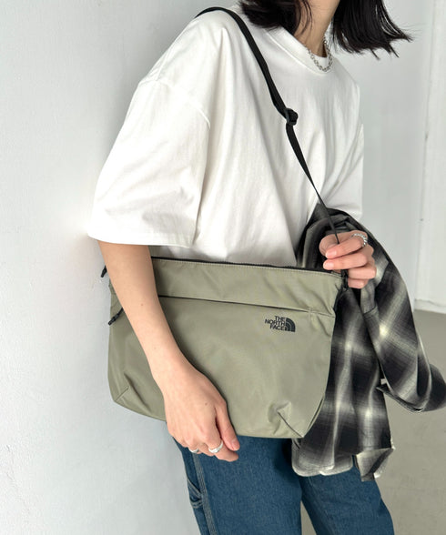 国内未発売 THE NORTH FACE(ザ・ノースフェイス)/ロゴプリント ショルダーバッグ クロスバッグ/SP CROSS BAG M | IM1244064 | カーキ