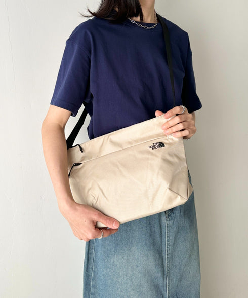 国内未発売 THE NORTH FACE(ザ・ノースフェイス)/ロゴプリント ショルダーバッグ クロスバッグ/SP CROSS BAG M | IM1244064 | クリーム