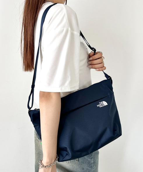 THE NORTH FACE(ザ・ノースフェイス)/ロゴプリント ショルダーバッグ クロスバッグ/SP CROSS BAG M | IM1244064 | ネイビー