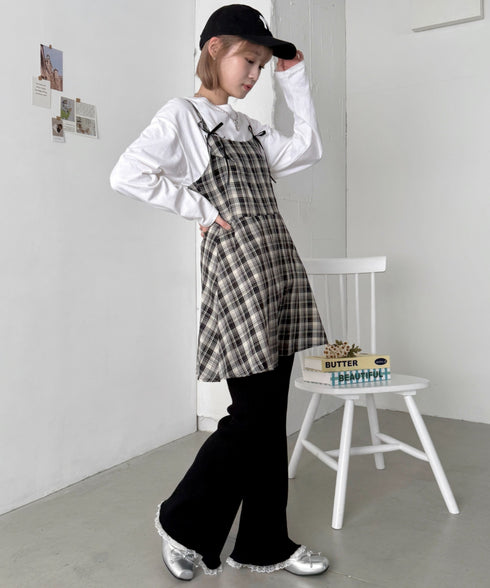 裾レースリブパンツ | NU2255076 | ブラック