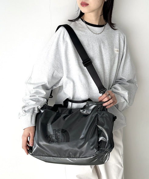 国内未発売 THE NORTH FACE(ザ・ノースフェイス)/2WAY 軽量 大容量 巾着型 ショルダー ボストン トラベル ダッフルバッグ/BONNEY DUFFLE BAG | IM1251048 | グレー